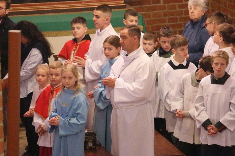 Msza Krzyżma w katedrze elbląskiej cz. 1 