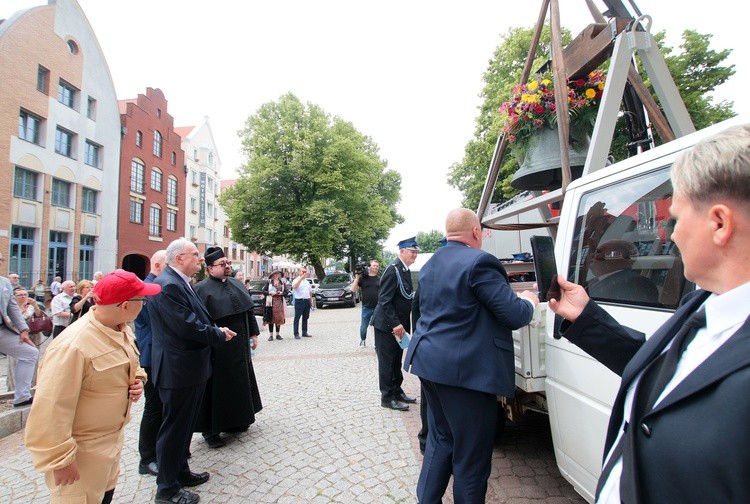 Elbląg-Straszewo: "Dzwony Pokoju dla Europy"