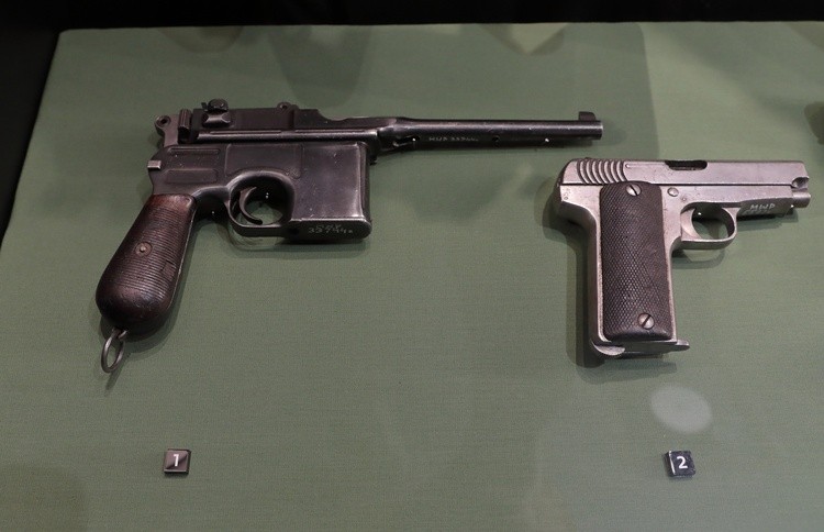 Broń z początku trzeciej dekady XX wieku