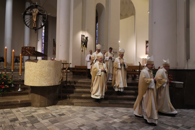 Uroczystość Chrystusa Króla w katowickiej katedrze cz. 1