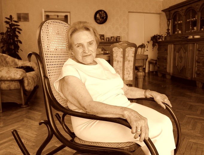 Anna Bąkowska odeszła w wieku 92 lat. 