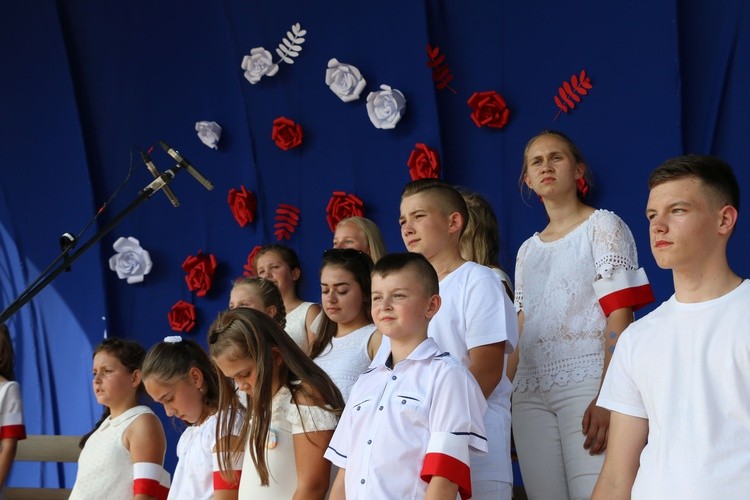 Koncert patriotyczny w Dąbrowie