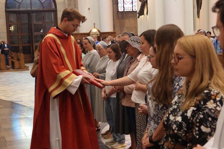 Jubileusz katechetów i nauczycieli w katedrze cz. 2