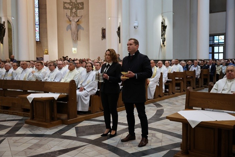 Msza św. w intencji abp. Damiana Zimonia cz.2