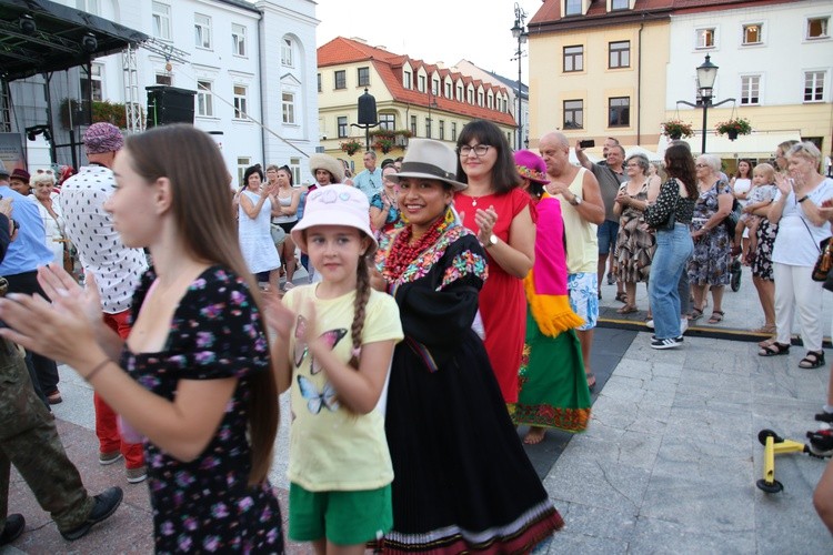 Płock. Vistula Folk Festival 2022