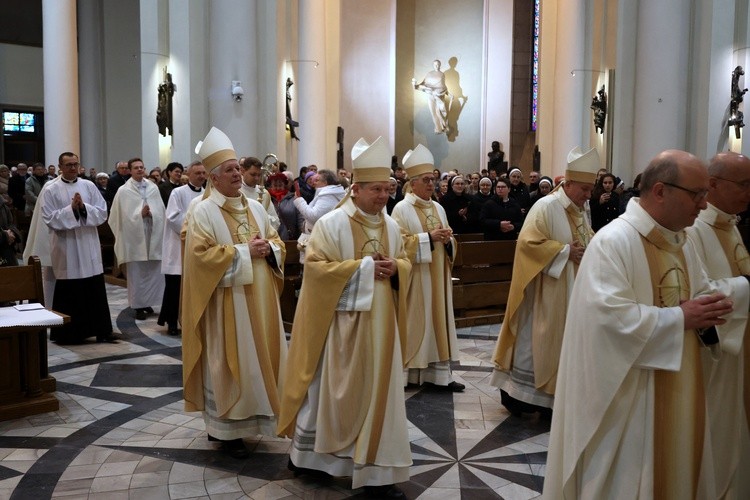 Uroczystość Chrystusa Króla w katowickiej katedrze cz. 1