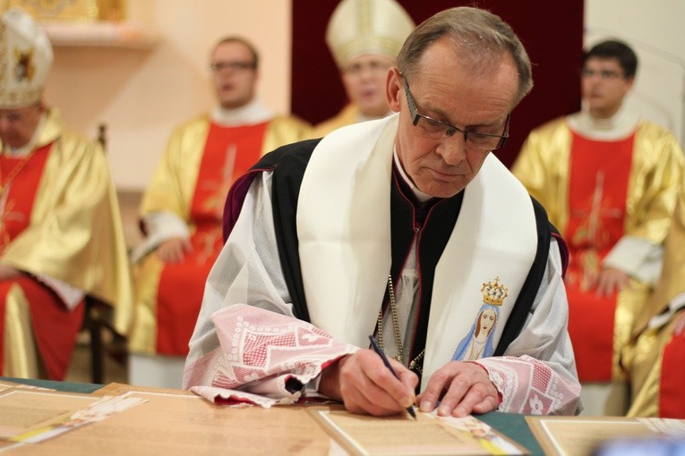 Poświęcenie kościoła w Płocku. Część 2