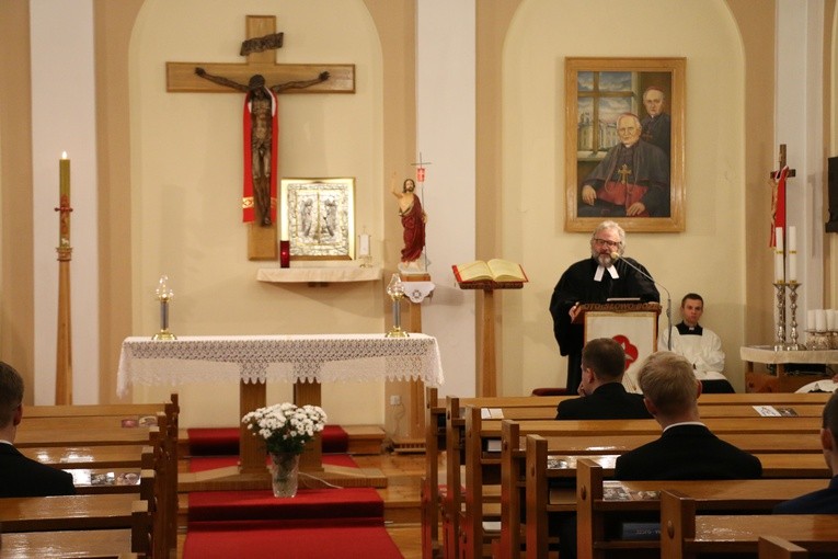 Nabożeństwo biblijne w seminarium