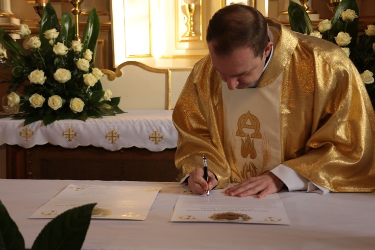 Rekonsekracja kościoła w Kucicach