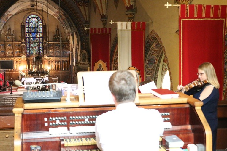 Koncert organowy w Ciechanowie
