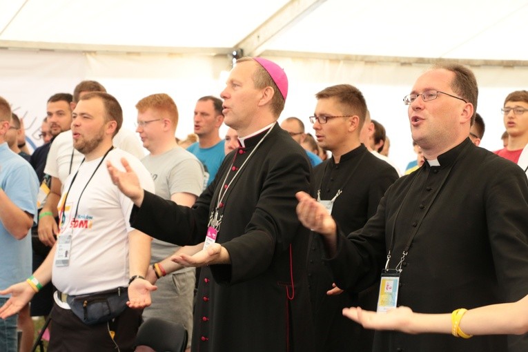 Katecheza bp. Henryka Tomasika