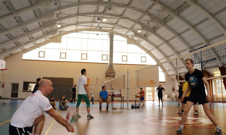 III Rodzinny Turniej Sportowy - Salwatorianie Elbląg