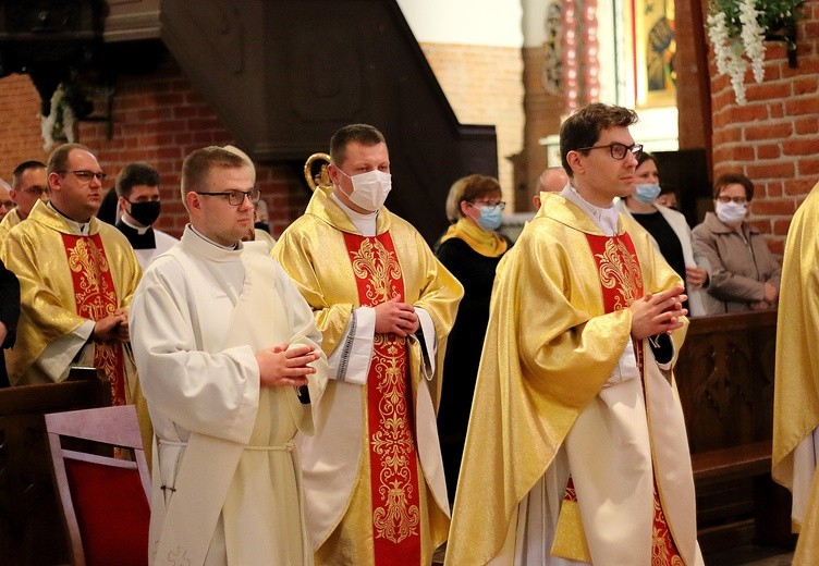 Święcenia kapłańskie Patryka Jaszkowskiego 