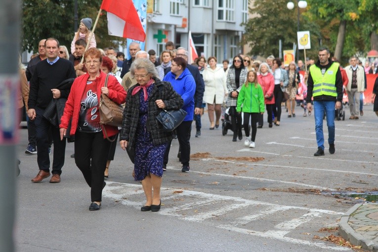 Ciechanów. Marsz dla Życia i Rodziny