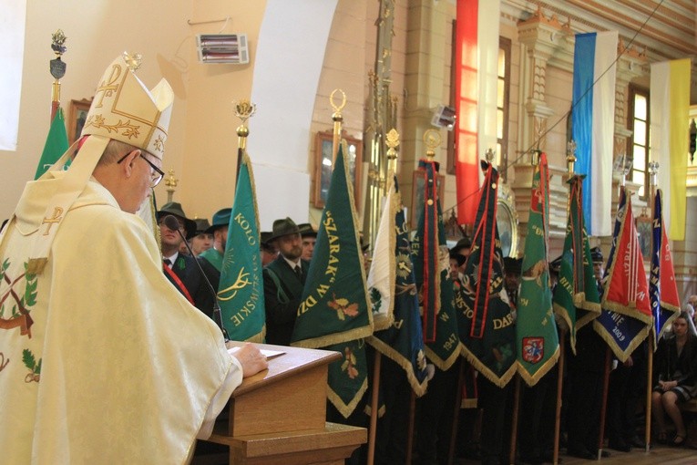 Myśliwi w Malużynie