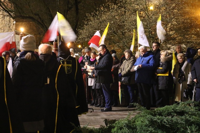 Płock. Apel Papieski