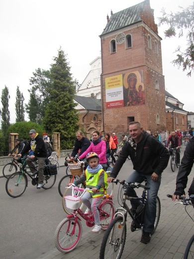 Rajd rowerowy do Rostkowa