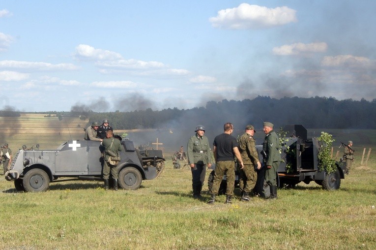 Rekonstrukcja obrony Mławy 2015 - cz. 2