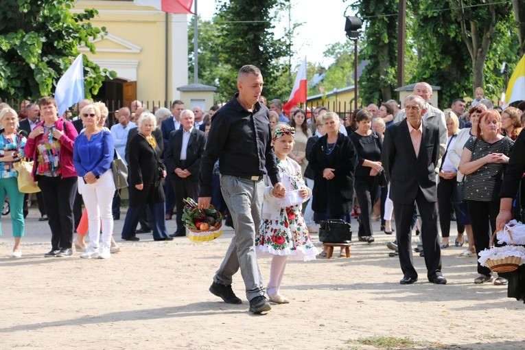Koziebrody. Uroczystości odpustowe w święto Narodzenia NMP - cz. 1
