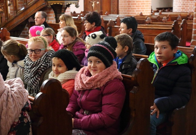 Symbole ŚDM - Parafia św. Jakuba, Tolkmicko