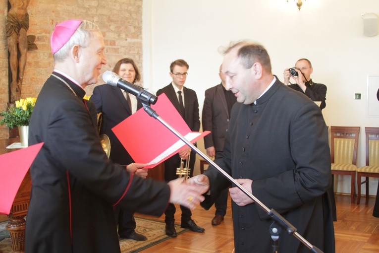 Nowi kanonicy i prałaci