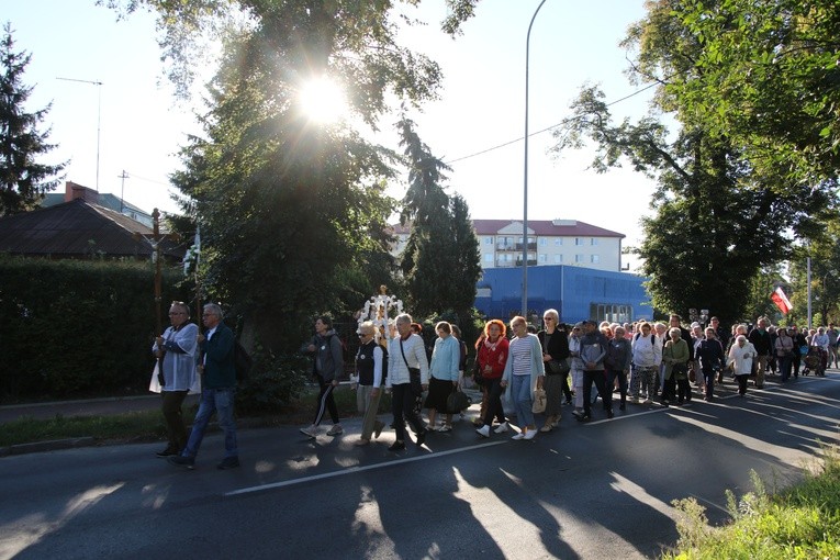 Płock. Wyjście pielgrzymki do Skępego