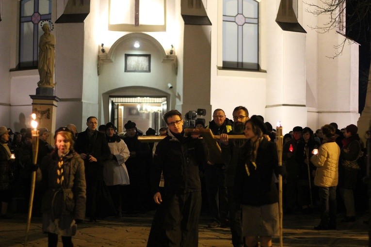 Droga Krzyżowa ulicami Płocka