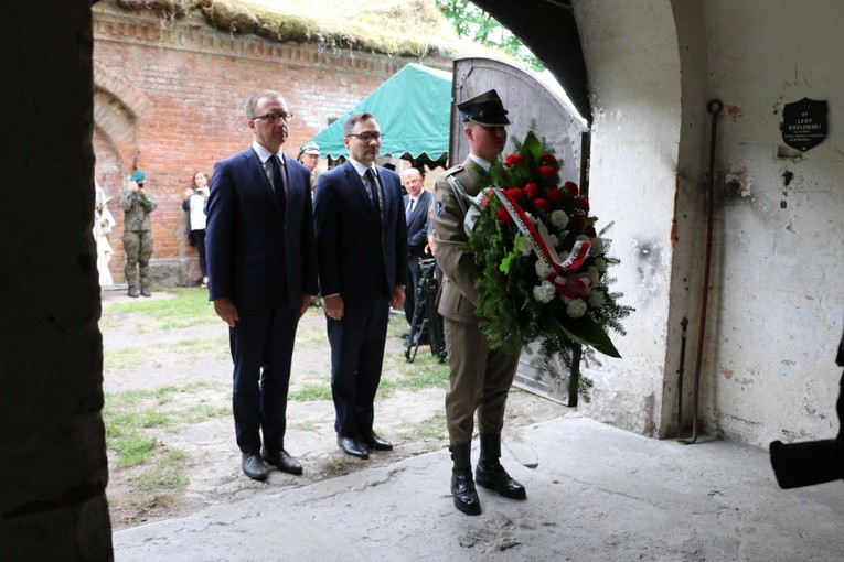 Pomiechówek. Uroczystości w Forcie III