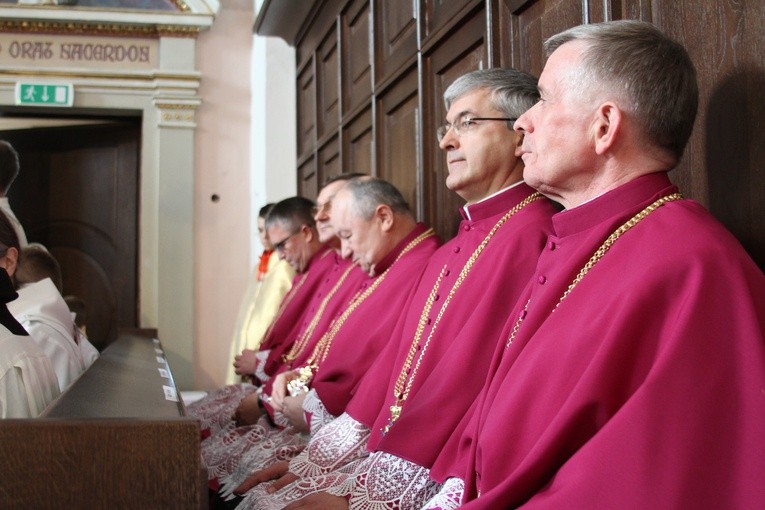 Inauguracja Kapituły św. Michała w Płocku - cz. 2