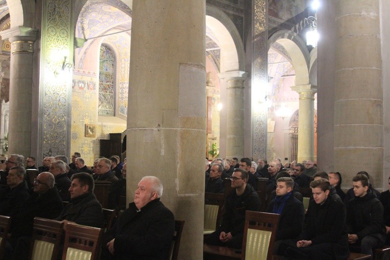 Płock. Spotkanie bp. Szymona z księżmi