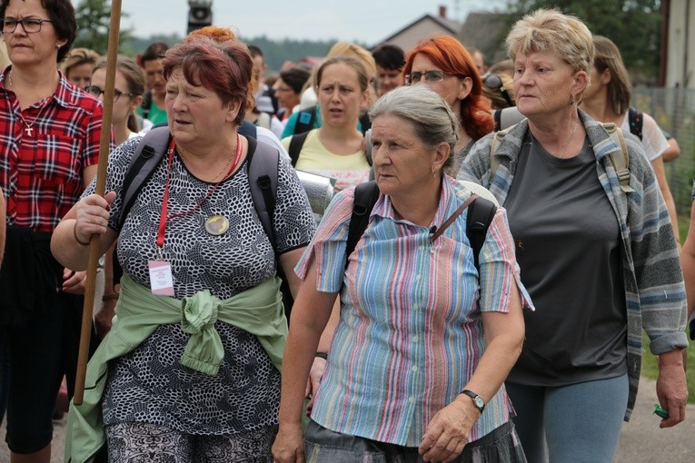 Pierwszy dzień pielgrzymki - przedpołudnie