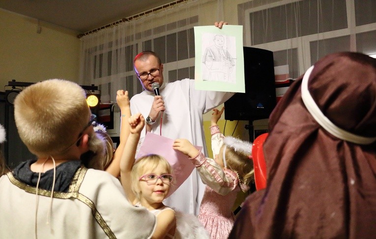 Bal Wszystkich Świętych – SP12 w Elblągu 
