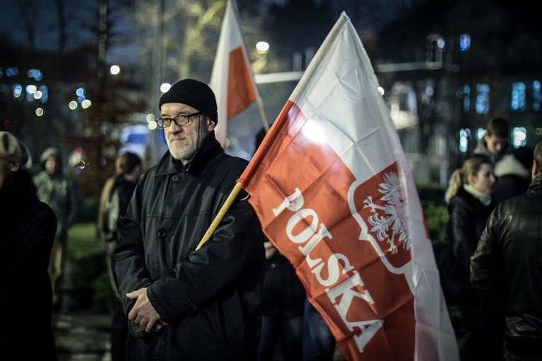 Manifestacja pod "szubienicami"