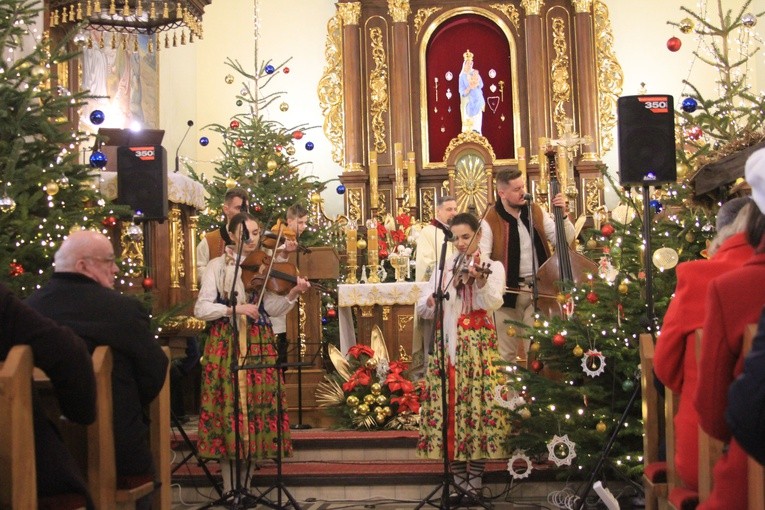 Borkowo. Góralskie kolędowanie