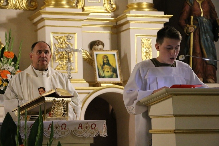 Pomiechowo. Nawiedzenie relikwii w parafii św. Anny