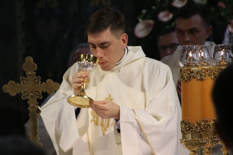 Płock. Święcenia kapłańskie - cz. 1