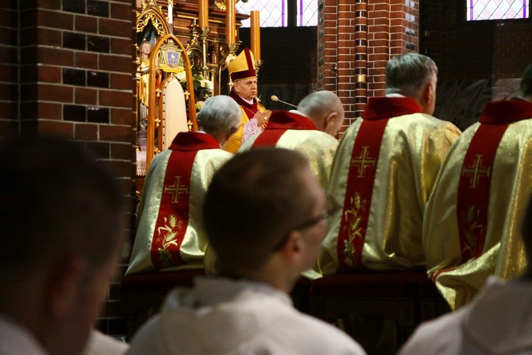 Msza Krzyżma w Wielki Czwartek