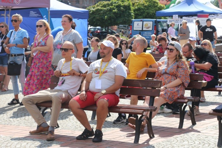Elbląg. Strefa Mocy na placu katedralnym
