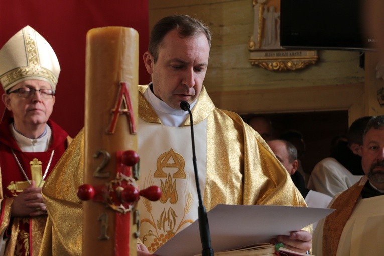 Rekonsekracja kościoła w Kucicach