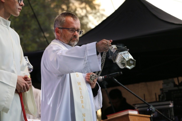Rostkowo. Pielgrzymka młodzieży