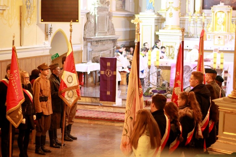 Warta honorowa w Makowie Mazowieckim