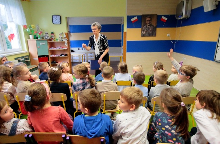 Imieniny marszałka w przedszkolu
