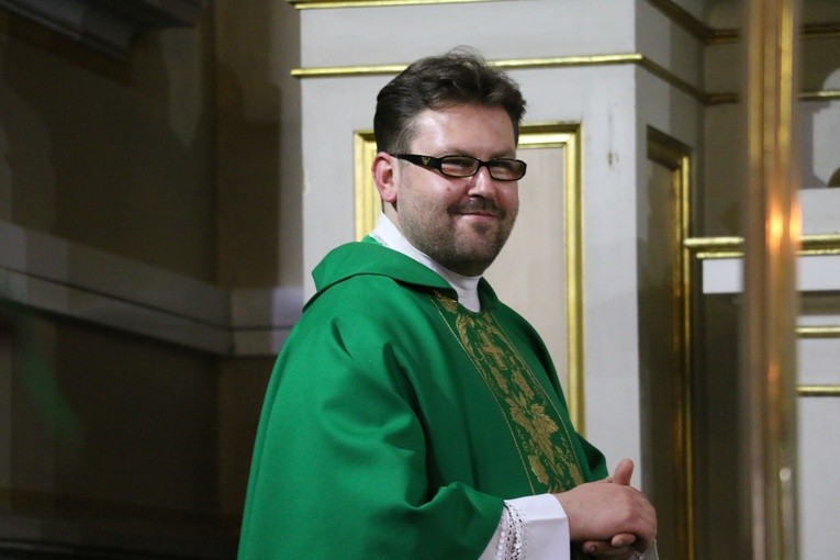 Ks. Pawlukiewicz w Makowie