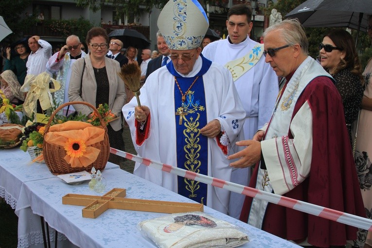 Żuromin. Odpust i dożynki - cz. 1