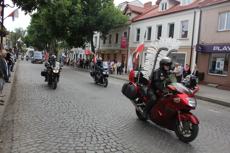Pułtusk. Powitanie Matki Bożej Częstochowskiej. Cz. 1
