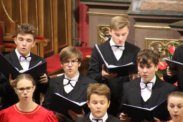 Ciechanów. Festiwal Muzyki Sakralnej (dzień 2)