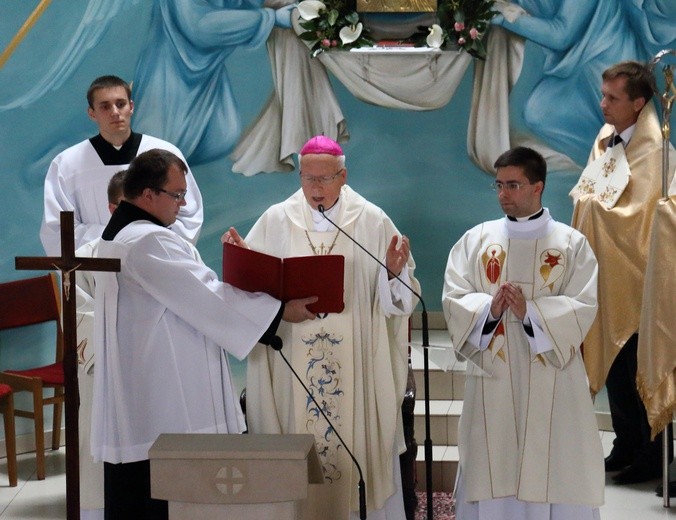 Poświęcenie kościoła Matki Bożej Fatimskiej i św. Jana Pawła II 