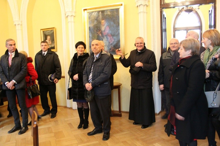 Odnowiony zamek w Opinogórze