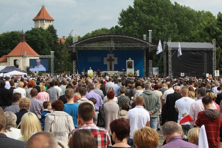 Pułtusk. Msza św. na rozpoczęcie nawiedzenia. Cz. 3
