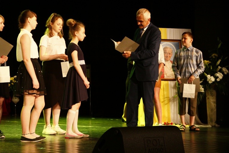 Gala konkursu papieskiego w Tarnowskich Górach